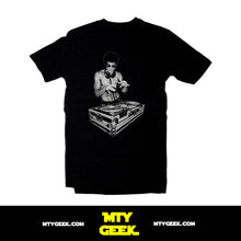 Load image into Gallery viewer, Playera Bruce Lee Mod. Dj Dragon Vintage Retro Unisex