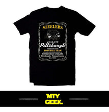 Load image into Gallery viewer, Playera Pittsburgh Steelers Acereros Nfl Whiskey Americano
