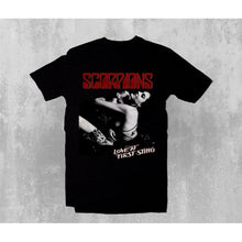 Load image into Gallery viewer, Playera Scorpions - Mod. Love At Tour Vintage Classic Metal
