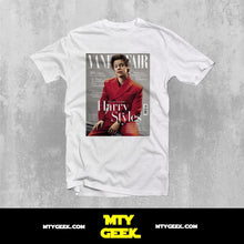Load image into Gallery viewer, Playera Harry Styles - Mod. Vanity Fair Unisex T-shirt
