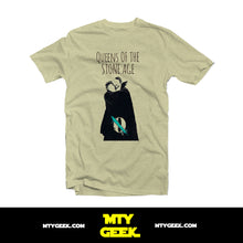 Load image into Gallery viewer, Playera Queens Of The Stone Age - Like Clockwork Retro Vintage Unisex

